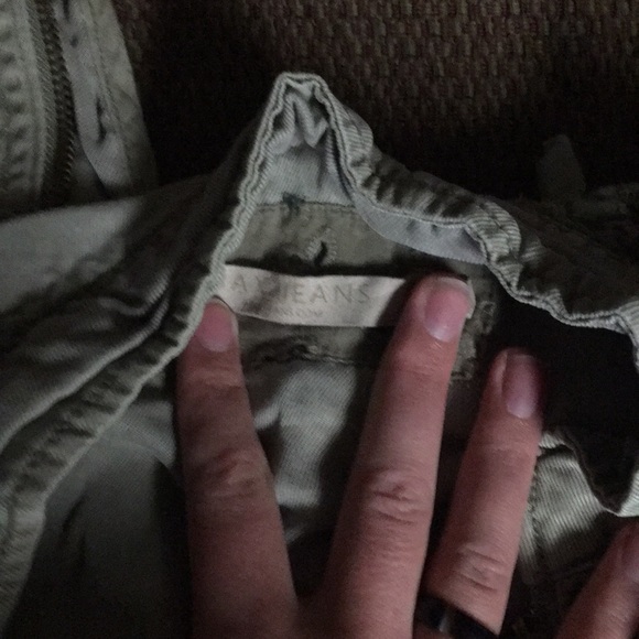 Light green jacket - Picture 2 of 4